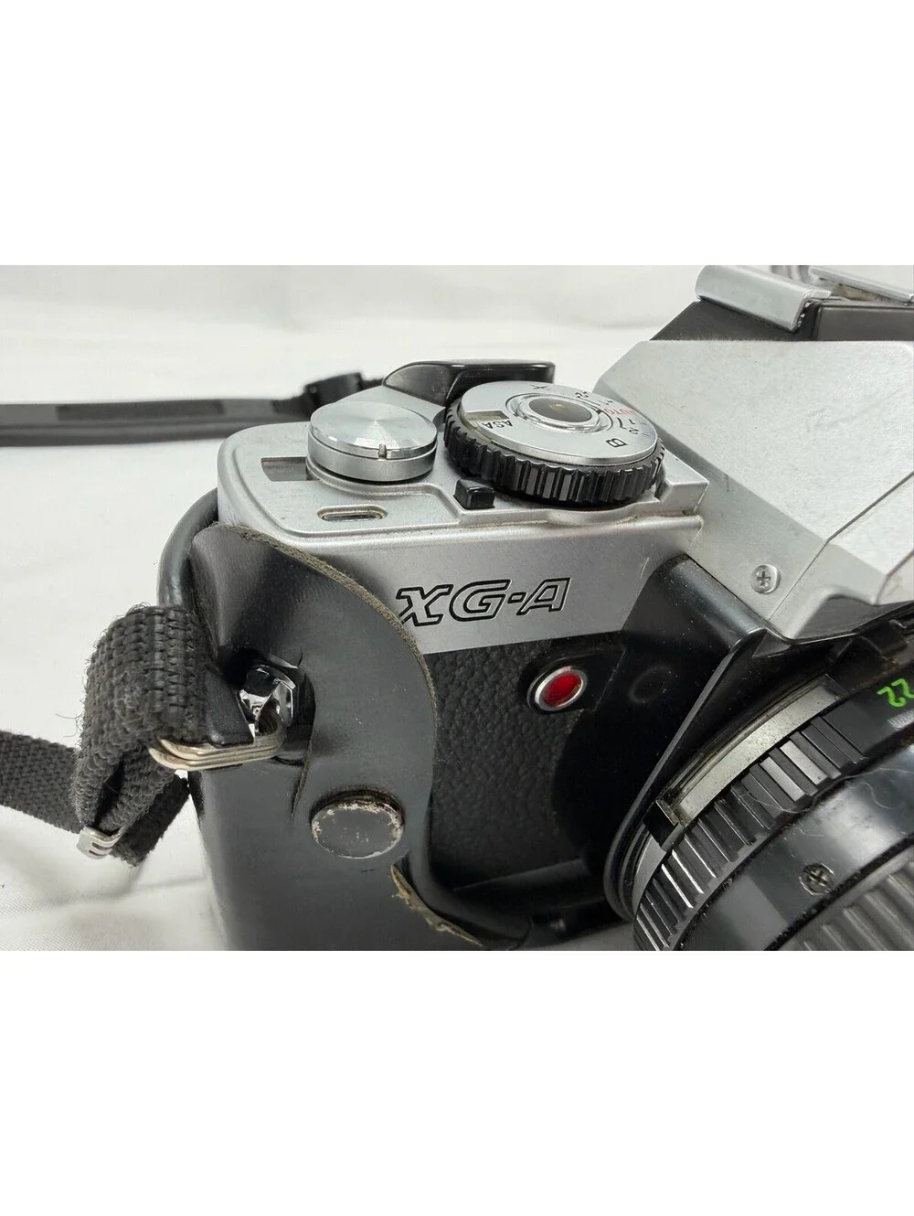 MINOLTA XG-A 35mm SLR Camera with 58mm 1:3.9/5.3 Macro Zoom Lens